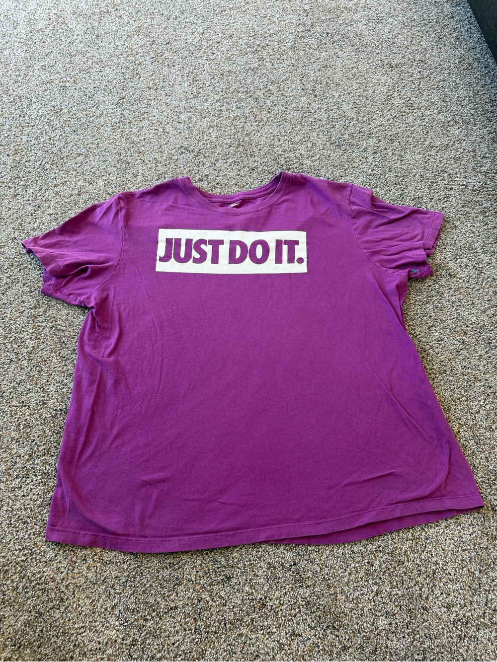 Nike Just Do It Purple Graphic T-Shirt Women's XXL Short Sleeve Logo Tee